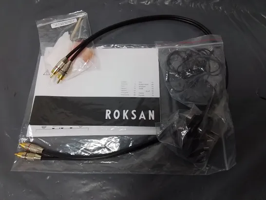 ROKSAN ATTESA TURNTABLE - BLACK