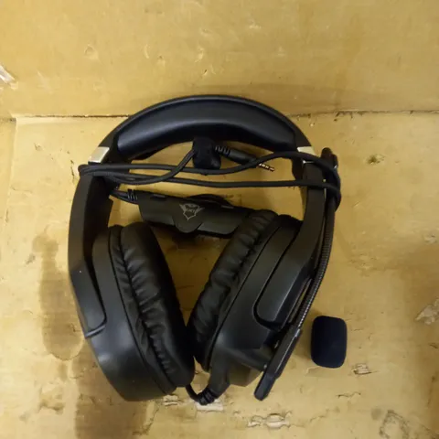 TRUST GXT488 FORZE PLAYSTATION GAMING HEADSET