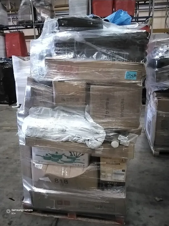 PALLET OF ASSORTED ITEMS INCLUDING DOMINOX PROPANE OVEN & STOVE COMBO, ARTIFICIAL PLANTS, FOLDING CORNER TABLE, ROLLER BLINDS