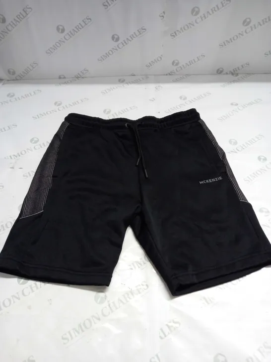 MENS MCKENZIE SHORTS SIZE L