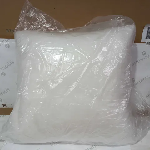 LARGE SOFA CUSHION - WHITE