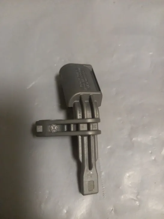 VW, AUDI WHEEL SPEED SENSOR 