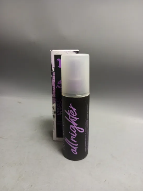 BOXED URBAN DECAY ALL NIGHTER LONG LASING MAKEUP SETTING SPRAY 118ML 