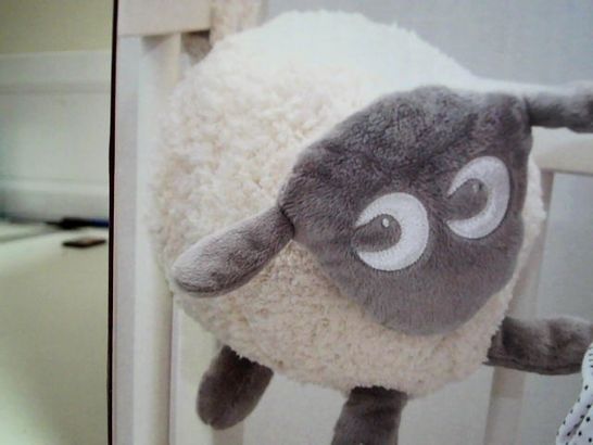 EWAN DELUXE SHEEP SLEEPING BABY AID