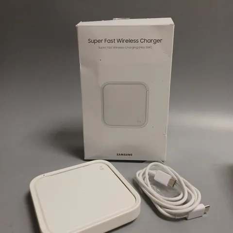 BOXED SAMSUNG SUPER FAST 15W WIRELESS CHARGER 