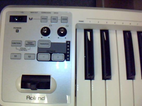 ROLAND A-49 MIDI KEYBOARD CONTROLLER, 49 FULL-SIZE KEYS - PEARL WHITE