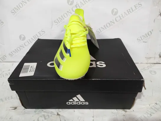 BOXED PAIR OF ADIDAS X GHOSTED.1 FOOTBALL BOOTS IN HIGHLIGHTER YELLOW UK SIZE 6