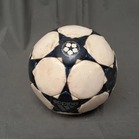 ADIDAS CHAMPIONS LEAGUE BALL