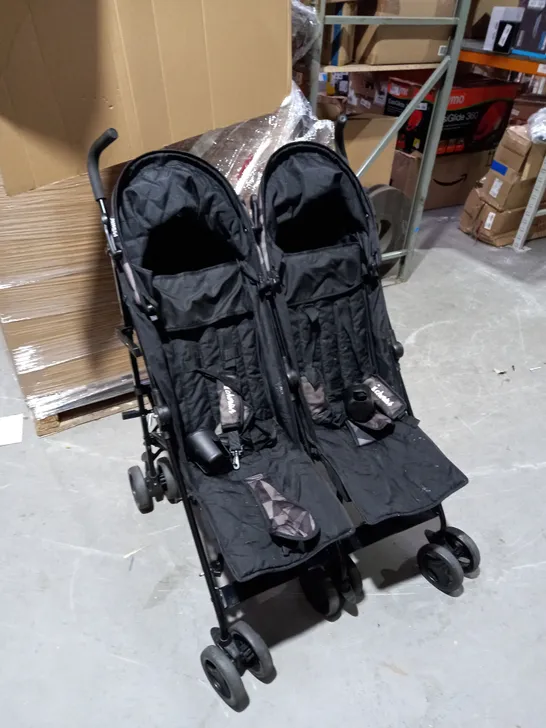 DANI DYER "CHERISH" BLACK GEO TWIN STROLLER RRP £139.99