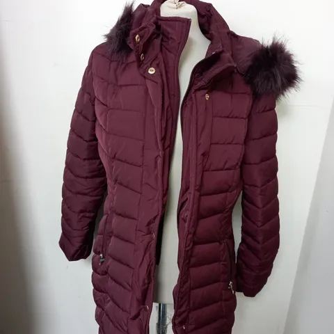 CENTIGRADE HOODED JACKET IN MAROON SIZE M