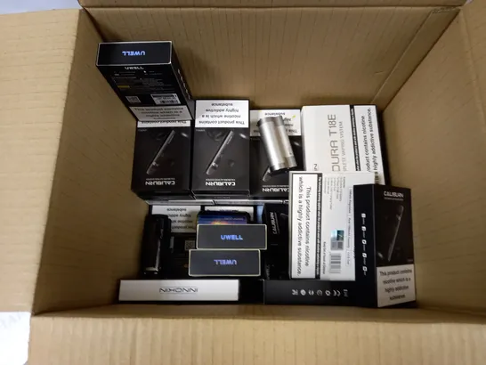 BOX OF APPROXMATELY 32 E-CIGARETTES AND LIQUIDS TO INCLUDE CALIBURN A2 POD SYSTEM, GEEKVAPE OBELISK 65, VOOPOO ARGUS GENE, ETC