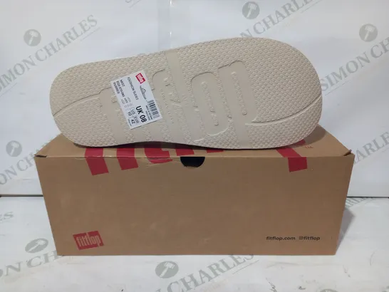 BOXED PAIR OF FITFLOP IQUSHION SLIDERS IN CREAM UK SIZE 8