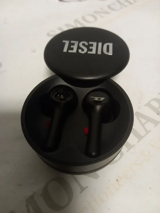 DIESEL TRUE WIRELESS IN EAR BLUETOOTH EARBUDS, BLACK