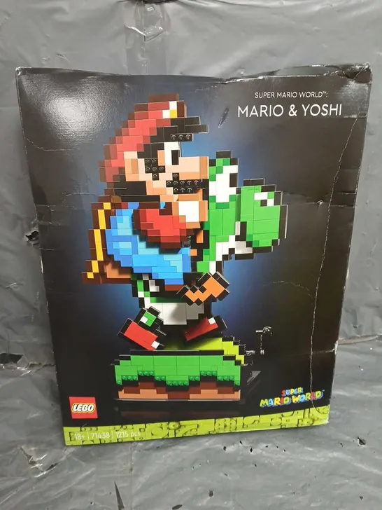 BOXED LEGO SUPER MARIO WORLD MARIO & YOSHI - 71438