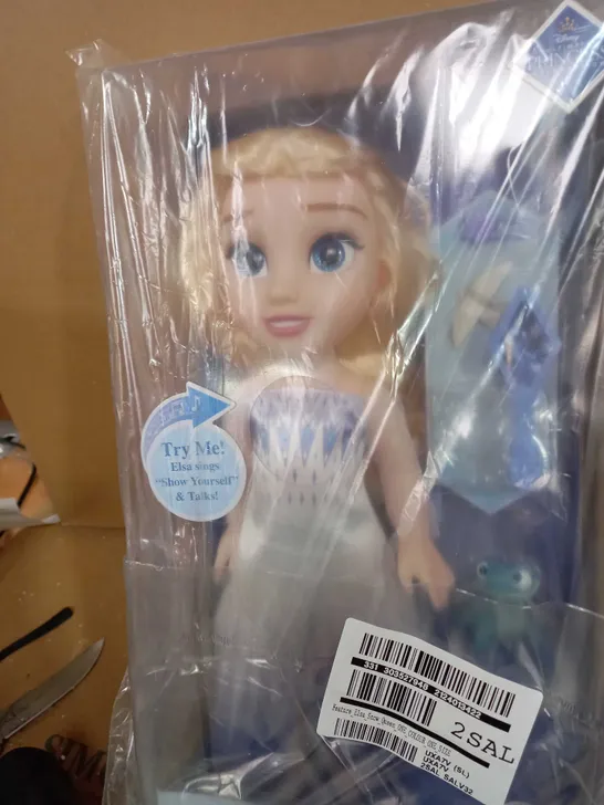 DISNEY FROXEN MY SINGING FRIEND ELSA TOY