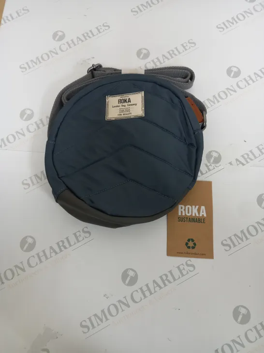 ROKA CIRCLE LIGHT BLUE BAG 