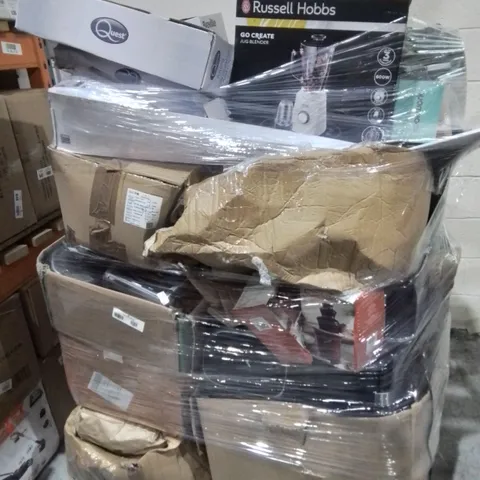 PALLET OF ASSORTED HOUSEHOLD ITEMS TO INCLUDE RUSSELL HOBBS JUG BLENDER, QUEST PANCAKE MAKER AND COOKWORKS TRAVEL KETTLE