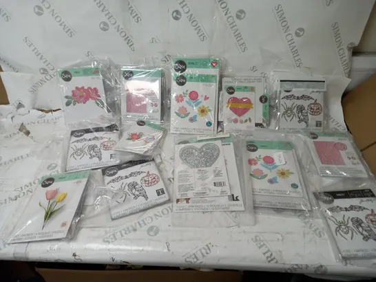 BOX OF APPROX 12 ASSORTED SIZZIX ITEMS TO INCLUDE VARIOUS THINLITS, 3-D TEXTURED IMPRESSIONS, ETC. 