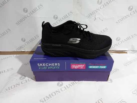 BOXED PAIR OF SKECHERS RELAXED FIT D'LUX WALKER SHOES BLACK UK SIZE 6