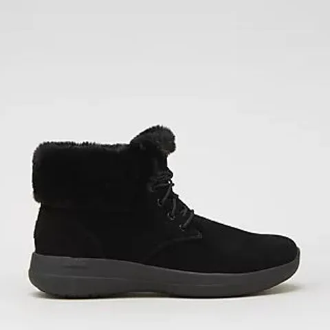 SKECHERS GO WALK STABILITY SUEDE BOOT BLACK SIZE 7