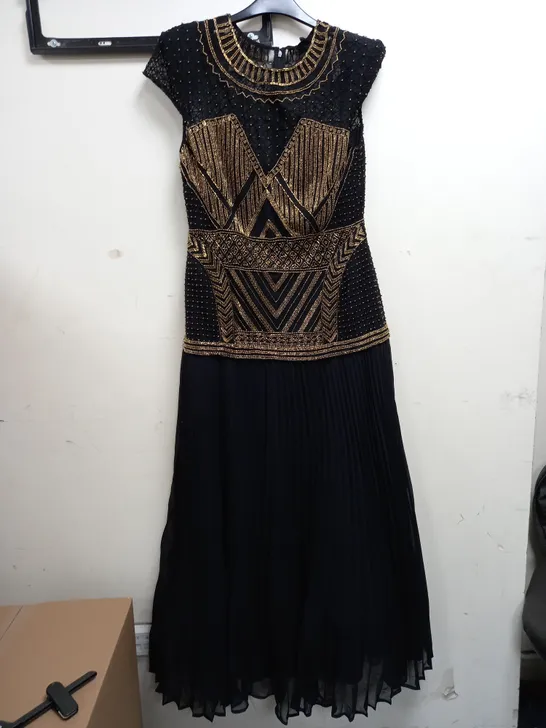 KAREN MILLEN EMBELLISHED PLEATED MAXI DRESS IN BLACK/GOLD - SIZE 12