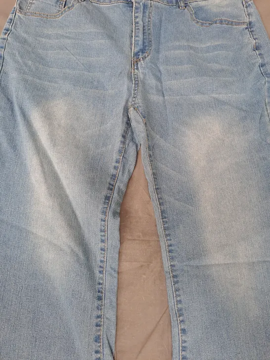 DESIGNER DENIM JEANS IN BLUE SIZE XXL