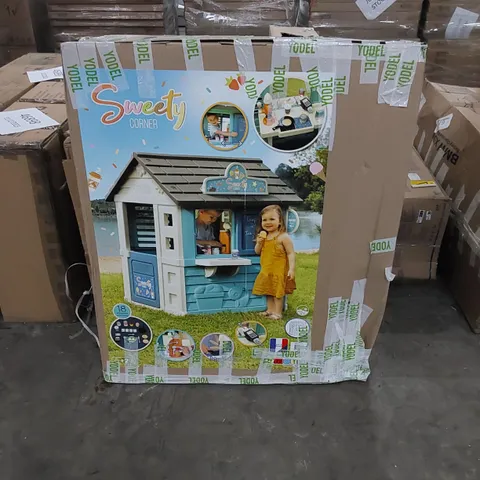 BOXED SMOBY SWEETY CORNER PLAYHOUSE 