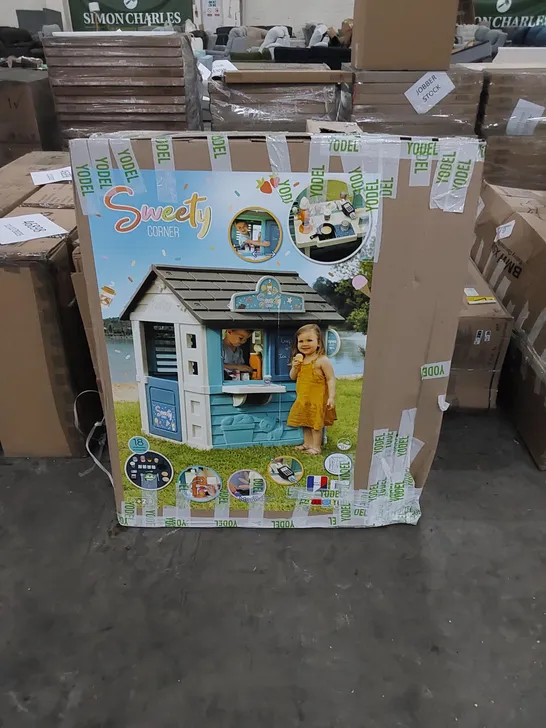 BOXED SMOBY SWEETY CORNER PLAYHOUSE 