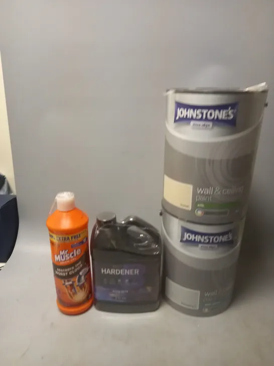 4 HOUSEHOLD ITEMS TO INCLUDE JOHNSTONES SEASALT SILK PAINT, MANHATTAN GREY SOFT SHEEN PAINT, MR MUSCLE DRAIN GEL, AND HARDENER 2L