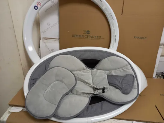 MUNCHKIN BLUETOOTH ENABLED LIGHTWEIGHT BABY SWING