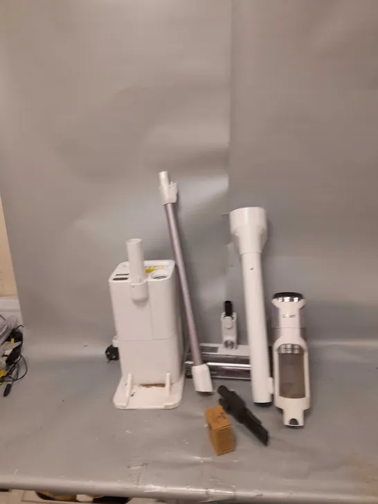 SHARK CORDLESS DETECT PRO VACUUM CLEANER 