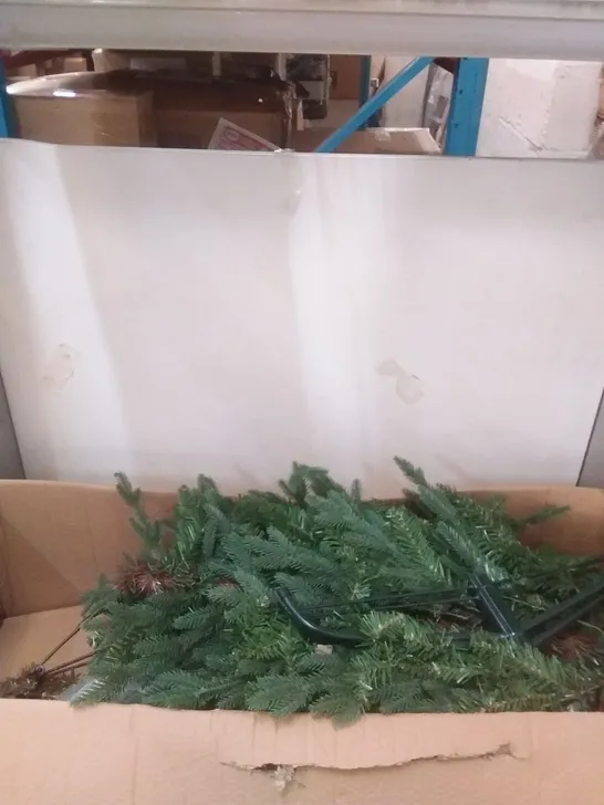 BOXED 6FT CASHMERE TIPS CHRISTMAS TREE COLLECTION ONLY RRP £99.99