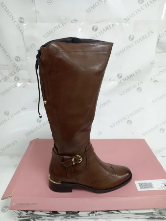 BOXED MODA IN PELLE SASSKIA KNEE BOOTS, TAN - SIZE 8