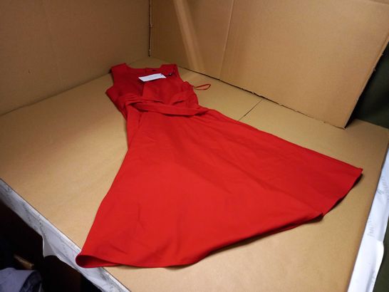STYLE OF KAREN MILLEN RED SLEEVELESS GATHERED LONG DRESS - SIZE 8