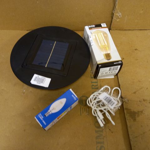 BOX OF 4 ITEMS TO INCLUDE SOLAR PANEL, USB CABLE, CALEX RUSTIC BULB
