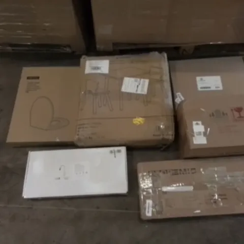 PALLET OF UNPROCESSED ITEMS TO INCLUDE CHILDREN SEATING SET, TOILET SEAT, AND WHITE KITCHEN TAP