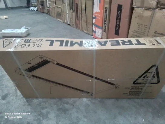 BOXED TREADMILL 