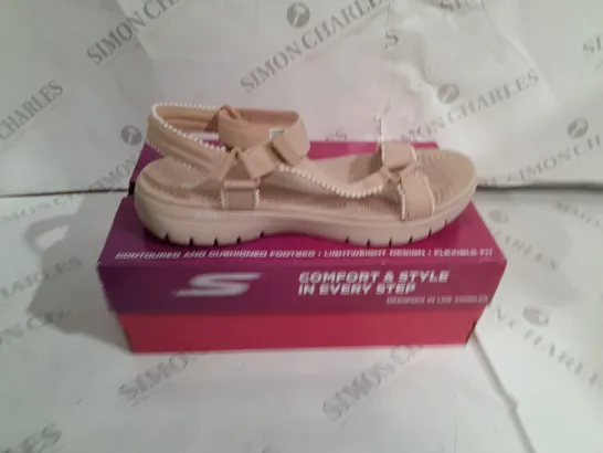 BOXED SKECHERS GO WALK SANDALS SIZE 7 