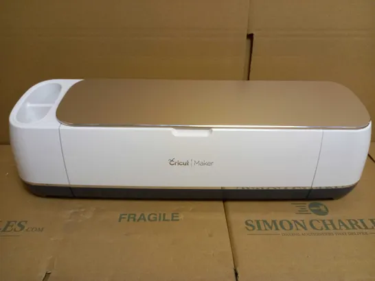 CRICUT MAKER SMART CUTTING MACHINE