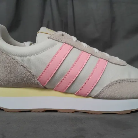 BOXED PAIR OF ADIDAS RUN 60S 3.0 SHOES IN BEIGE/PINK UK SIZE 7