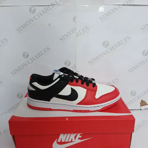 NIKE DUNK LOW RETRO EMB - UK 8 