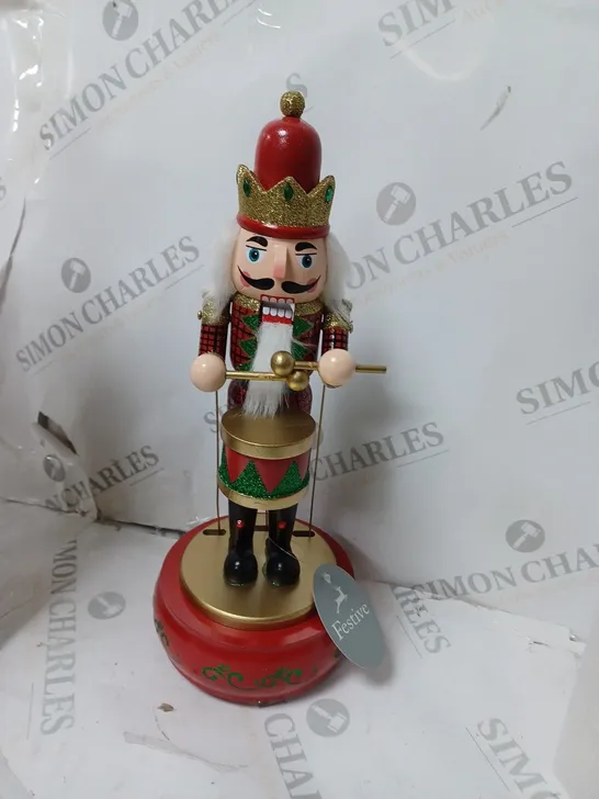 BOXED FESTIVE 32CM WOODEN ANIMATED MUSICAL NUTCRACKER