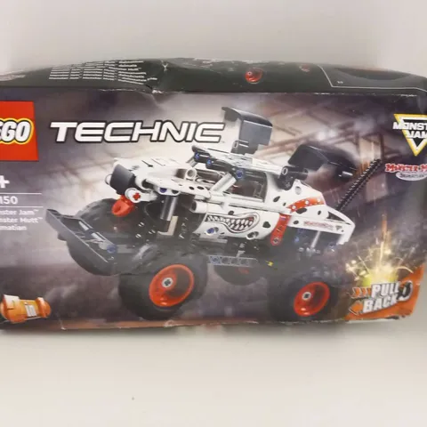 BOXED LEGO TECHNIC MONSTER JAM MONSTER MUTT DALMATION 42150