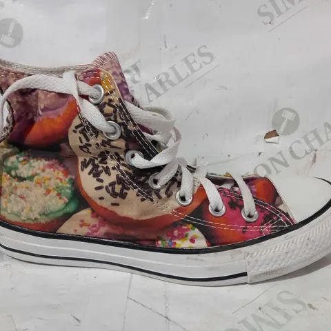 BOXED PAIR OF CONVERSE ALL STAR SHOES IN DESSERT PRINT SIZE UNSPECIFIED