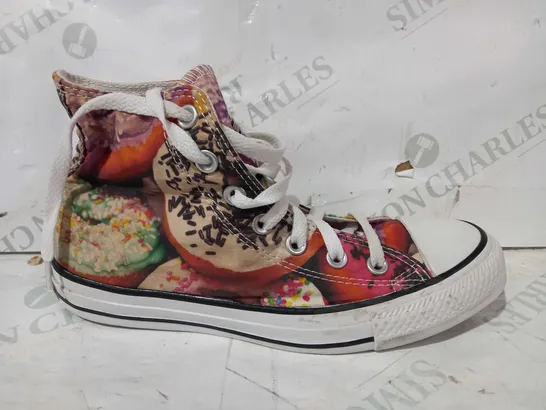 BOXED PAIR OF CONVERSE ALL STAR SHOES IN DESSERT PRINT SIZE UNSPECIFIED