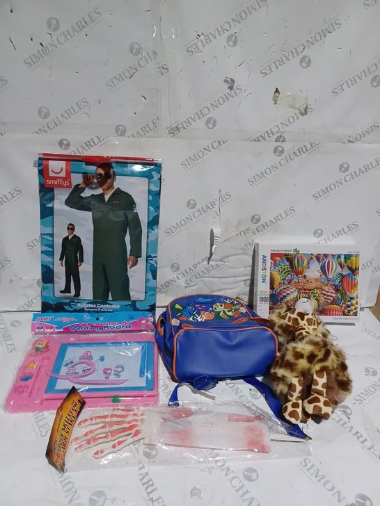 MEDIUM BOX OF ASSORTED TOYS TO INCUDE WRITING BOARD, JIGSAWS AND TEDDIES