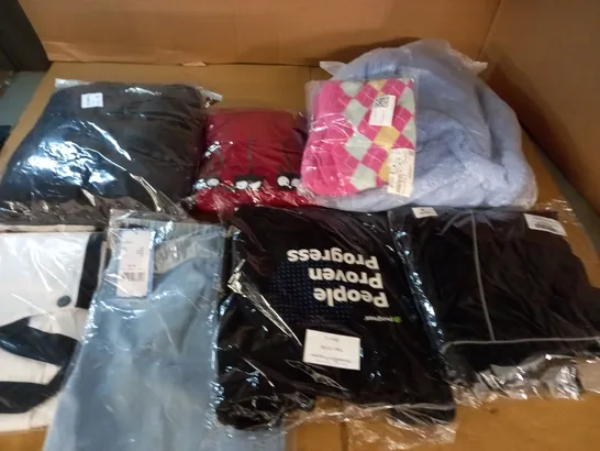 LARGE QUANTITY OF ASSORTED BAGGED CLOTHING ITEMS