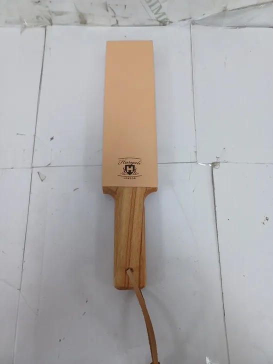 HARYALI LONDON 4 SIDED HONING TOOL, LEATHER STROP, PADDLE STROP, STRAIGHT RAZOR STROP