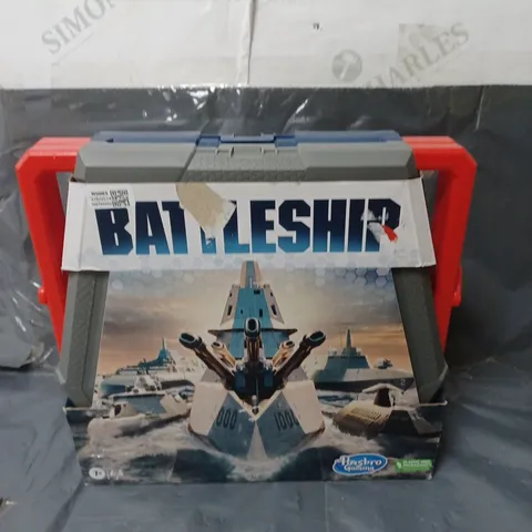 HASBRO GAMING BATTLESHIP GAME