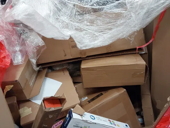 PALLET OF ASSORTED ITEMS INCLUDING: AIR FRYER, WOLVERINE PAPER SHREDDER, LED CEILING LIGHT, TRAVEL BASSINET AND SLEEPER, KNITTING MACHINE, KIDS PLAY TENT